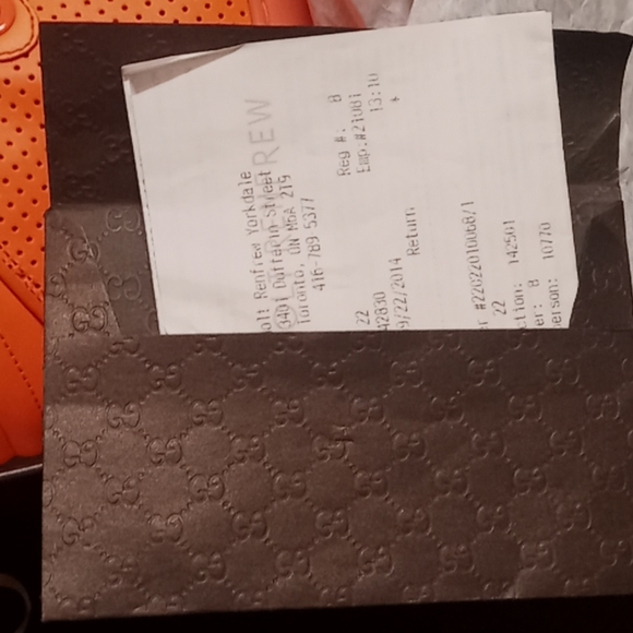 Authentic Gucci high top sneakers. - Picture 3 of 4